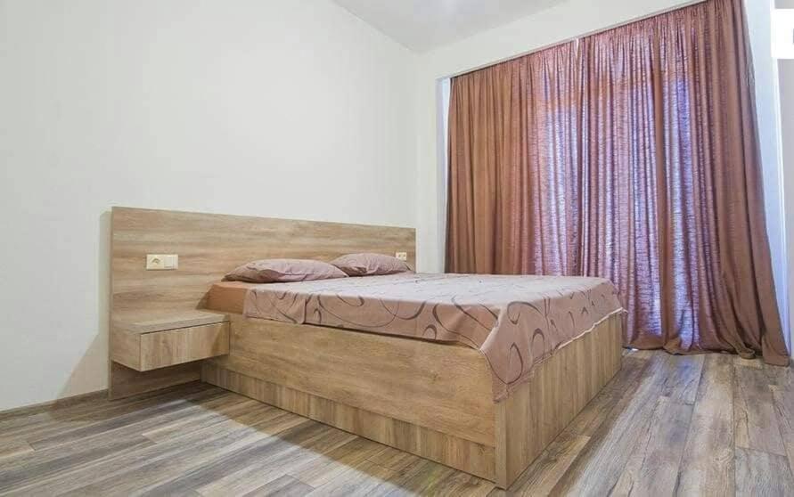 Tikas Home Апартаменты Tbilisi Esterno foto